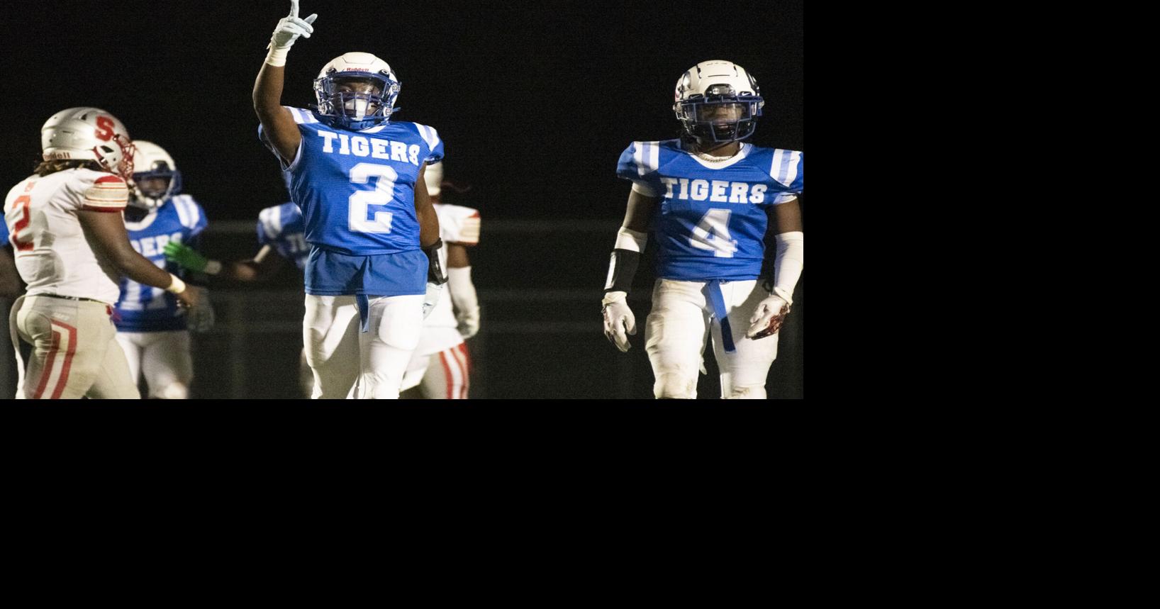 AnnistonStar.com - Prep football: Childersburg takes winning momentum to Wellborn image