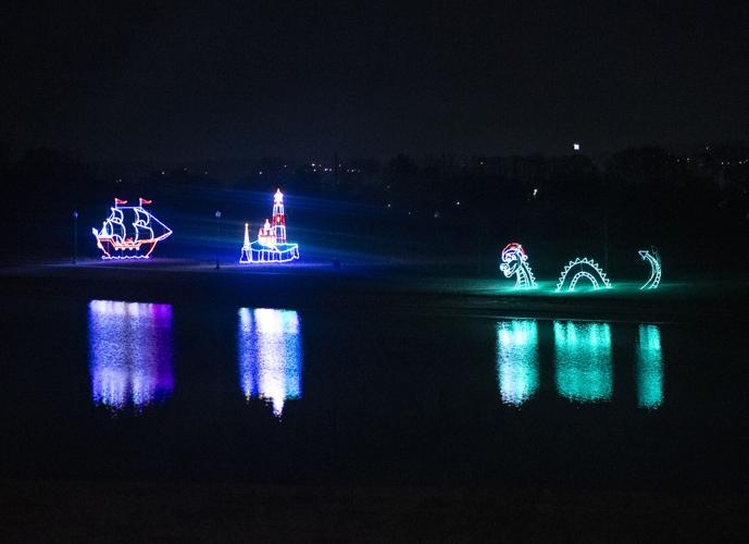 PHOTOS Oxford Festival of Lights and Santa Village Slideshows