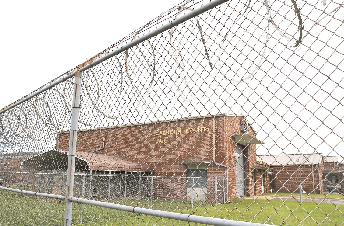 calhoun county jail photos
