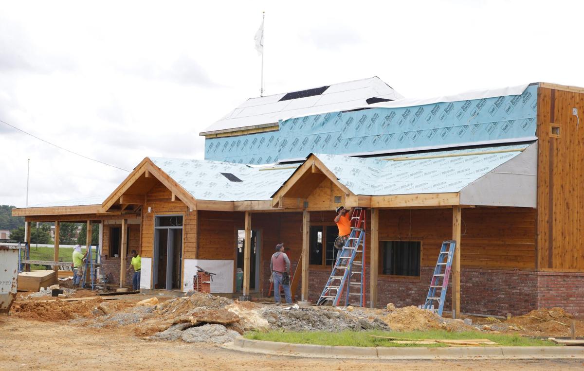 Texas Roadhouse hiring more than 250 ahead of September opening