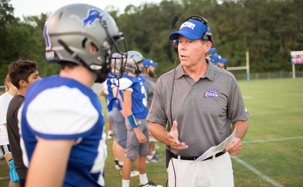 AnnistonStar.com - Victory Christian coach says his team needs to get physical when Donoho visits Friday image