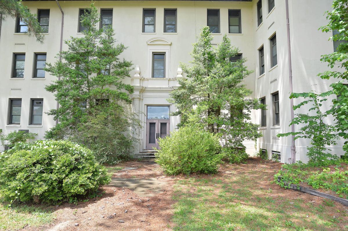 Old Barracks On Buckner Circle at McClellan Slideshows