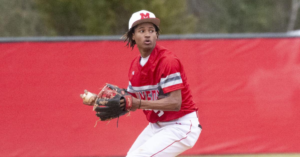 AnnistonStar.com - Prep baseball: BJ Anderson strikes out 12 batters as Munford downs Childersburg image