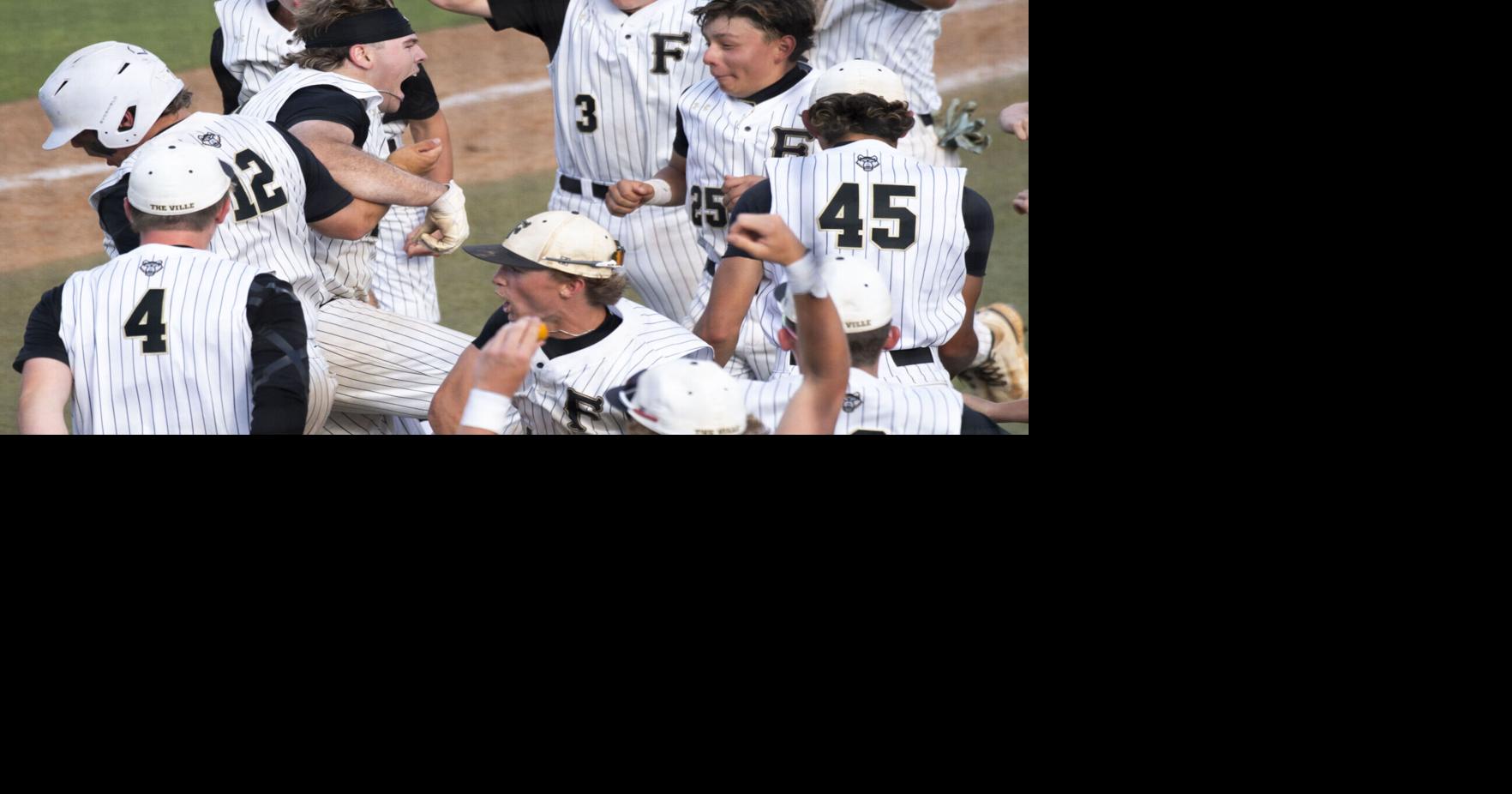 Photo Gallery: Fayettville vs. Hubbertville - State Baseball Championship