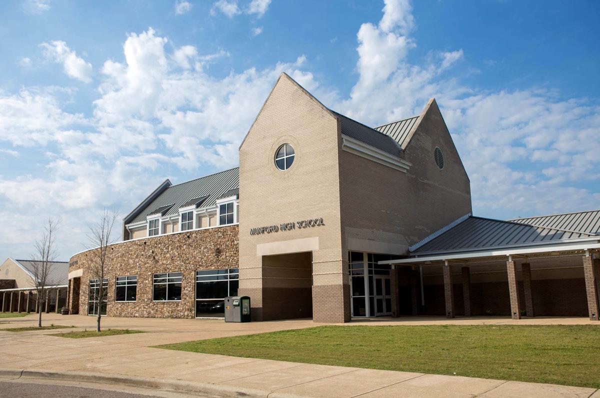 Five area schools recognized for level of early financial aid