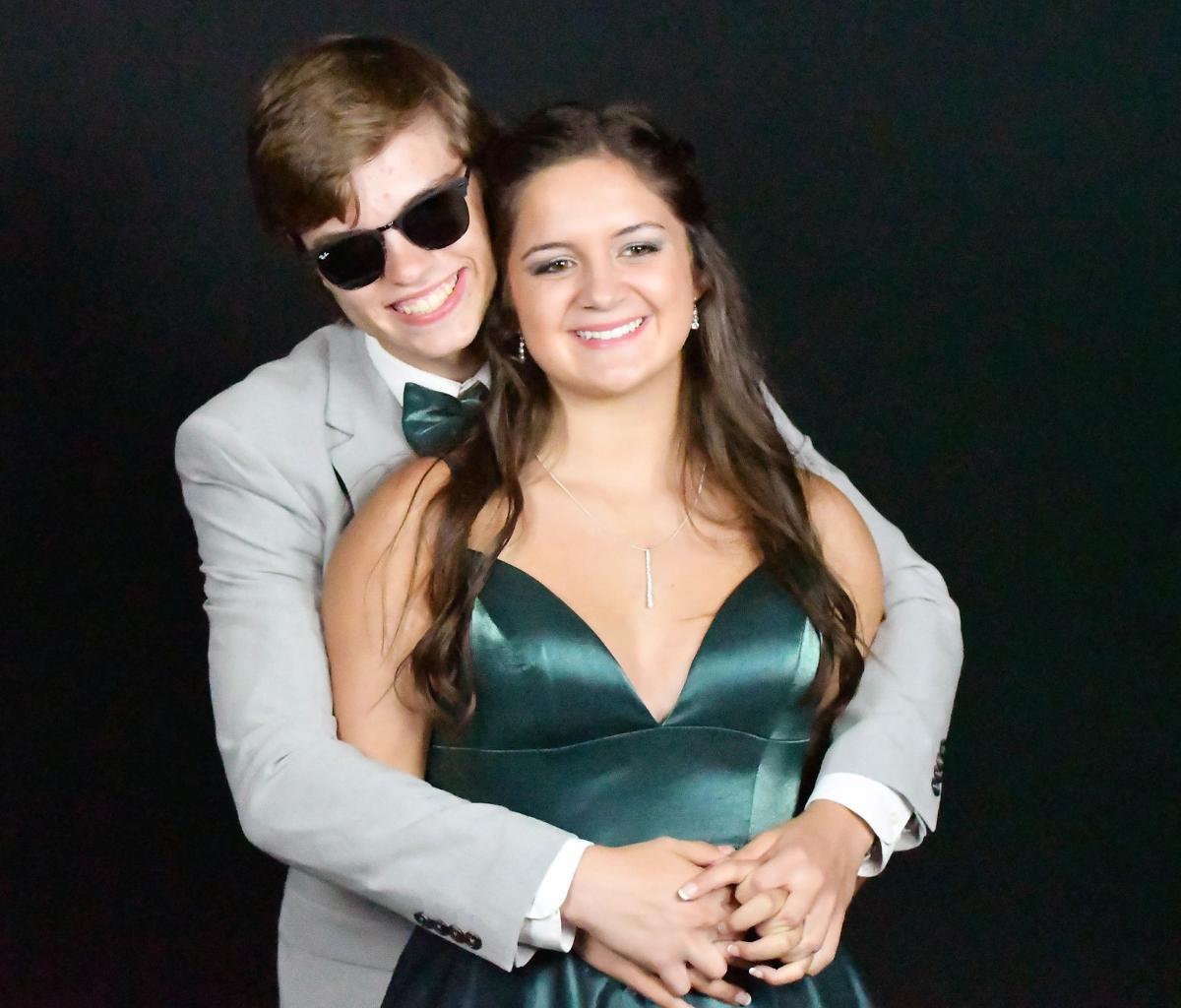 Parent sponsored prom bw 01.JPG
