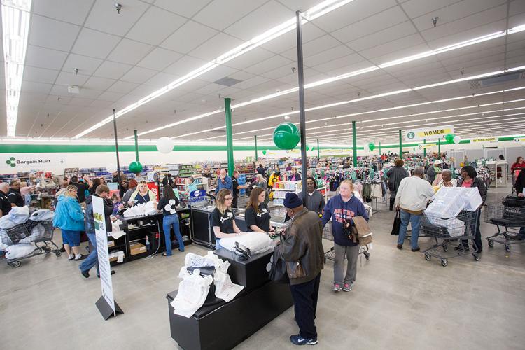 Pell City Bargain Hunt opens to hundreds of shoppers The Daily Home