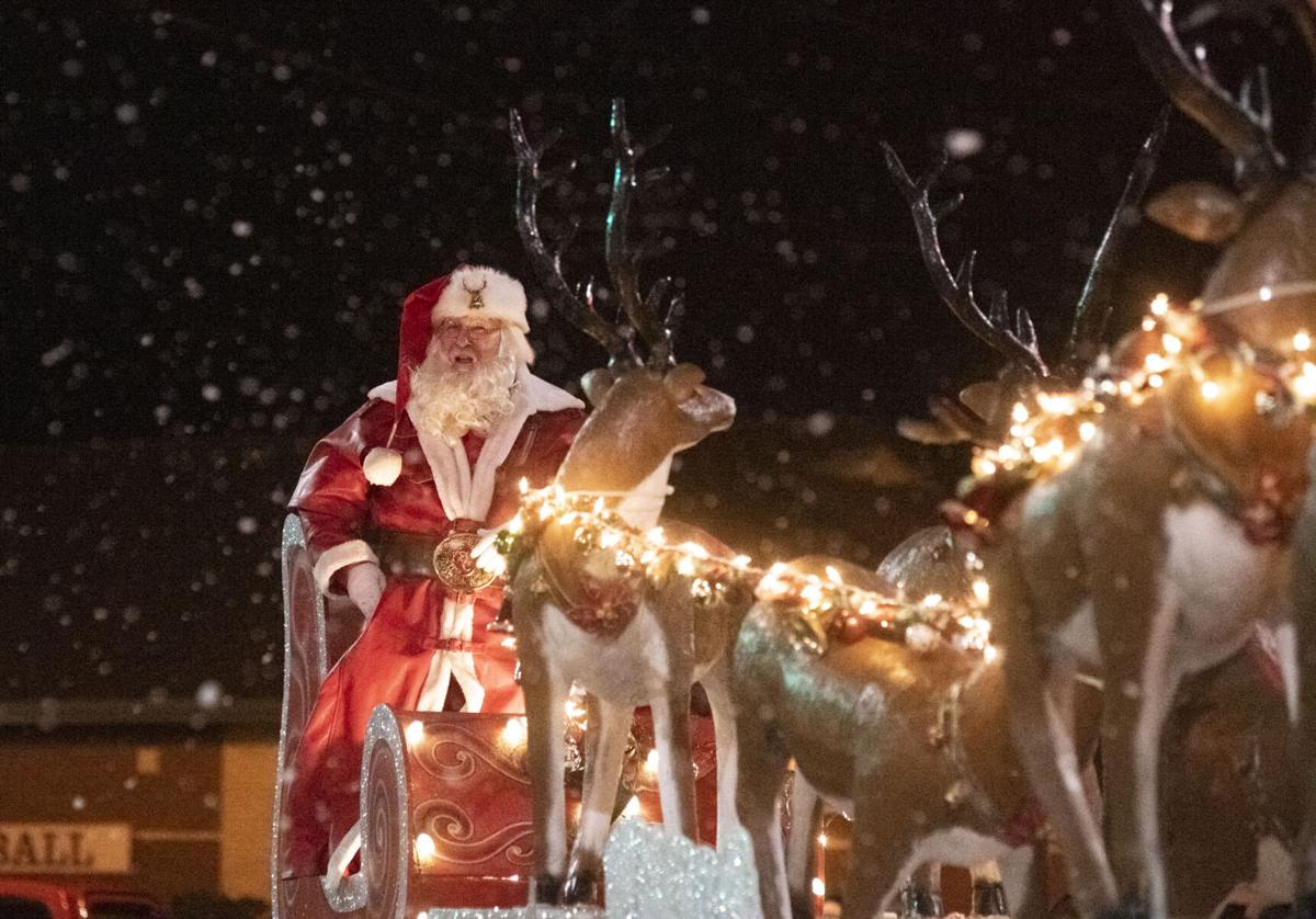 Sylacauga Christmas Parade 2022 Bigger Than Normal Christmas Parade Brings Families Together In Sylacauga |  The Daily Home | Annistonstar.com