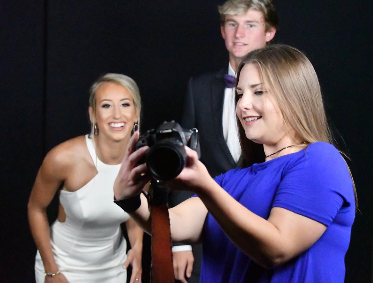 Parent sponsored prom bw 02.JPG