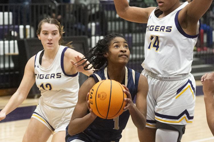 Photos Springville hosts Moody High School Basketball The Daily