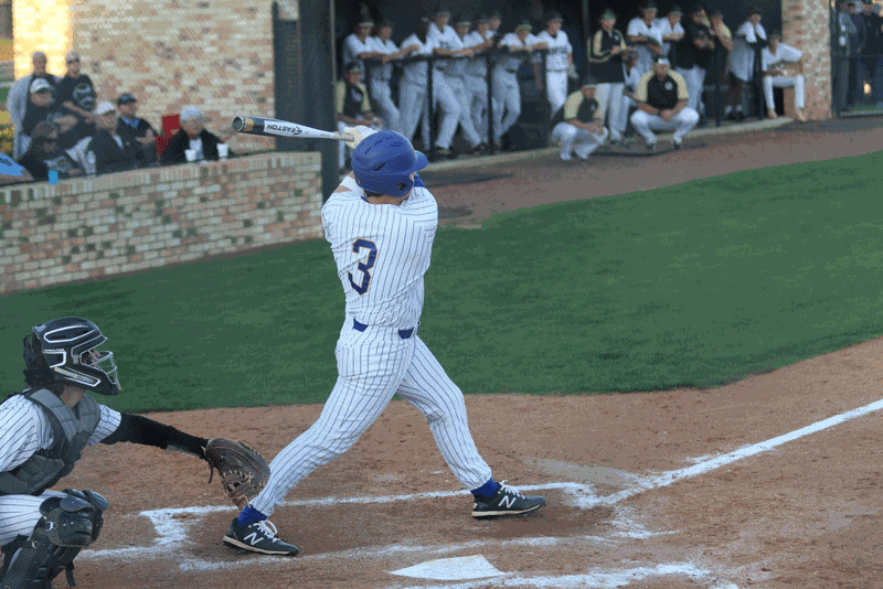 AnnistonStar.com - Prep baseball playoffs: Piedmont splits with Winfield image