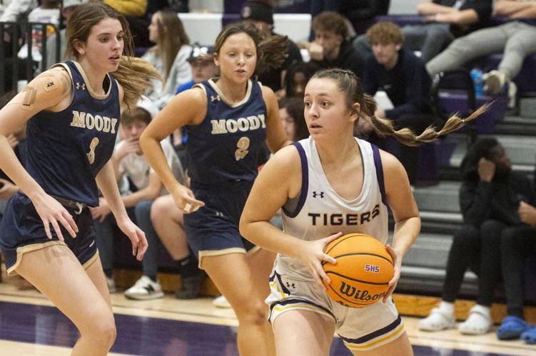 Photos Springville hosts Moody High School Basketball The Daily