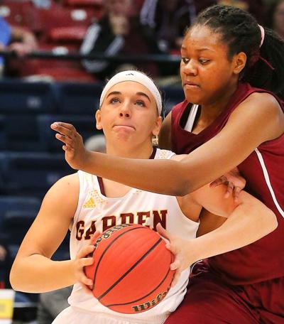 Final Four Spring Garden Holds Off J F Shields To Return To 1a