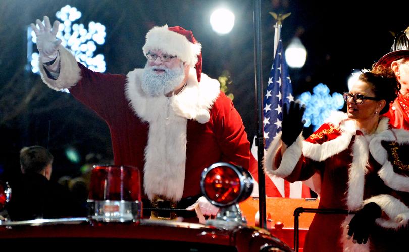 Oxford Al Christmas Parade 2022 Photo Gallery: Oxford Christmas Parade 2021 | Slideshows | Annistonstar.com