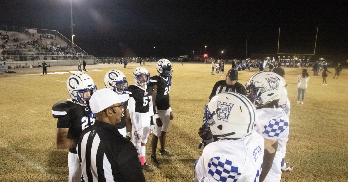 AnnistonStar.com - Prep football: Winterboro breaks four-game losing streak to close season with a win image