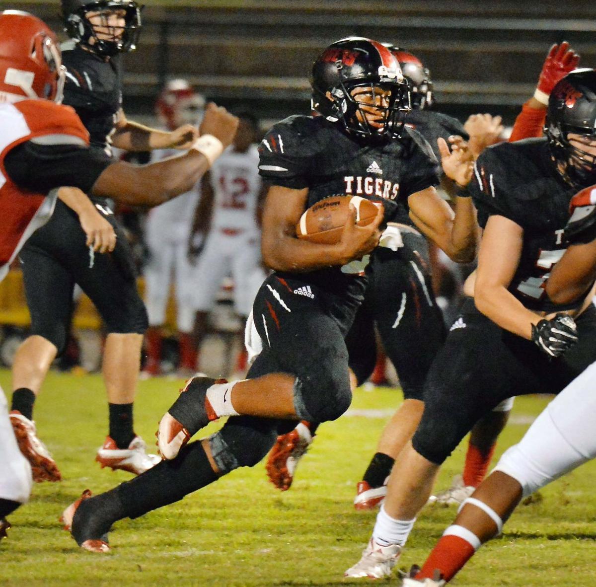 Prep Football Talladega At Cleburne County High School Slideshows