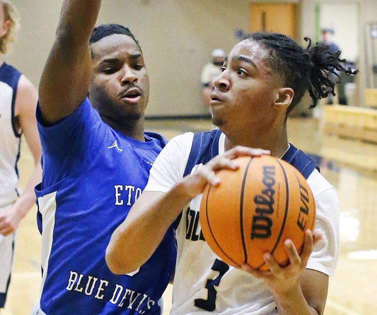 AnnistonStar.com - Prep basketball: Jacksonville earns right to host Anniston in sub-regional image