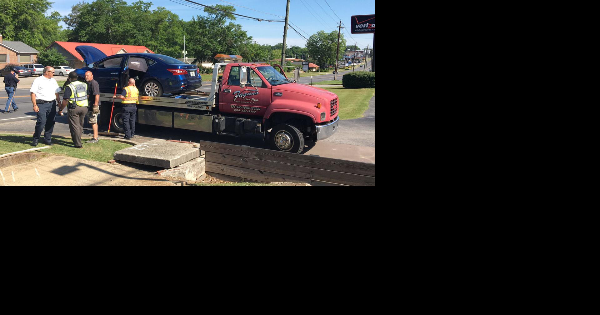 Child hospitalized, mother charged after Jacksonville crash | Crime ...
