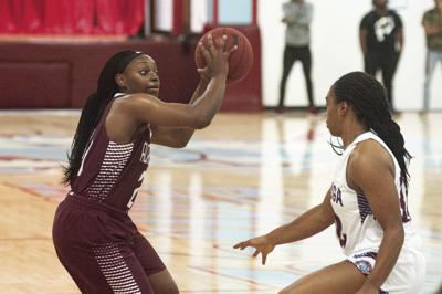 Tierra Dark Leads Alabama A M Past Talladega College The Daily