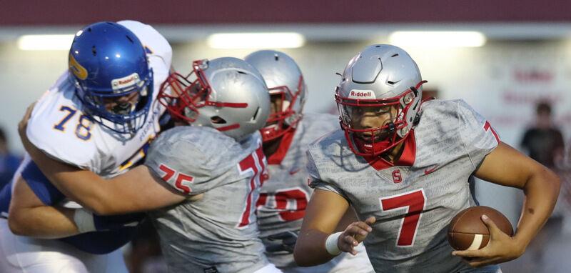 AnnistonStar.com - Prep football: Estes’ runbacks help Piedmont get a leg up in region race image