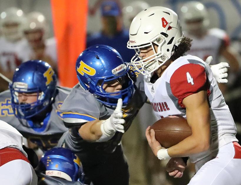 AnnistonStar.com - GROWING UP: Martin says Ohatchee's Ennis 'is more of a quarterback at quarterback' than in the past image