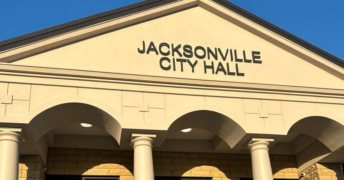 Jacksonville City Council looks toward upgrades in Christmas decorations