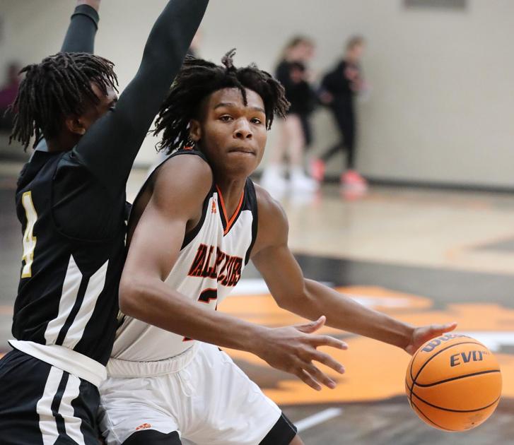 AnnistonStar.com - Sub-regional basketball: Walton goes from hot to heroic, sends Alexandria to regional image