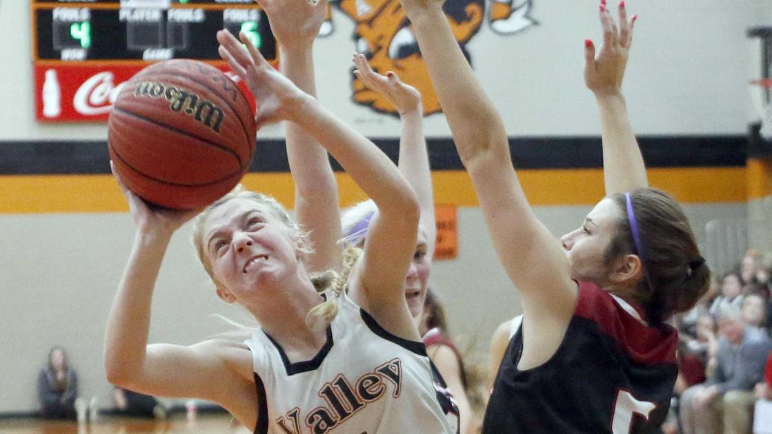 Photos Alexandria Vs Southside Girls Basketball Slideshows