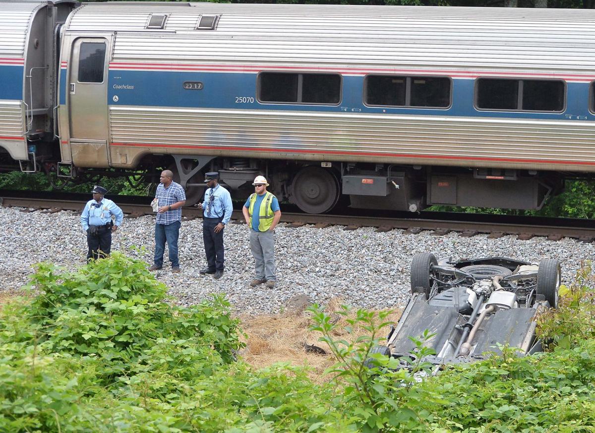 Amtrak Crash Cleburne County BW 02.JPG