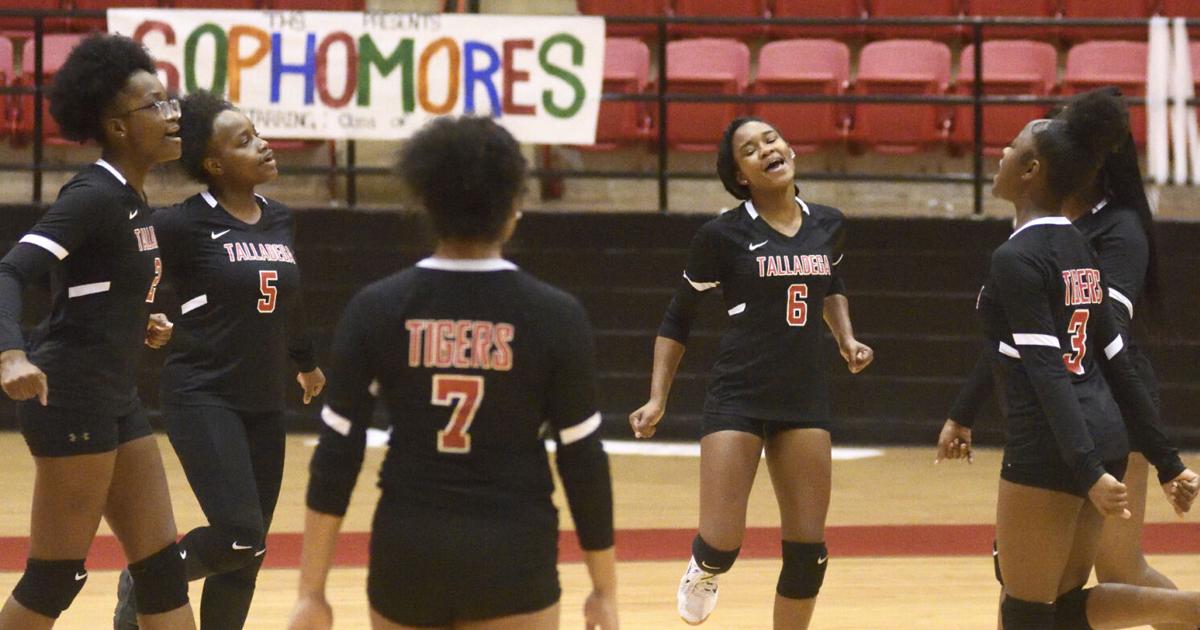 AnnistonStar.com - Prep volleyball: Talladega holds off scrappy TCC image