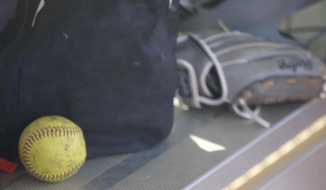 AnnistonStar.com - Prep softball: Alexandria sweeps image