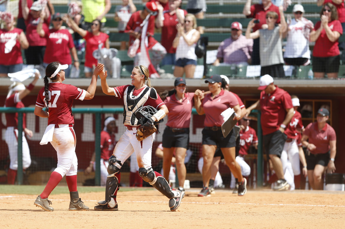 Alabama softball Tide's unsung catcher keys regional rout Sports