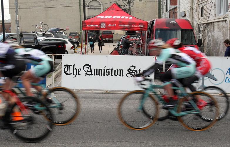 Sunny King Criterium Slideshows