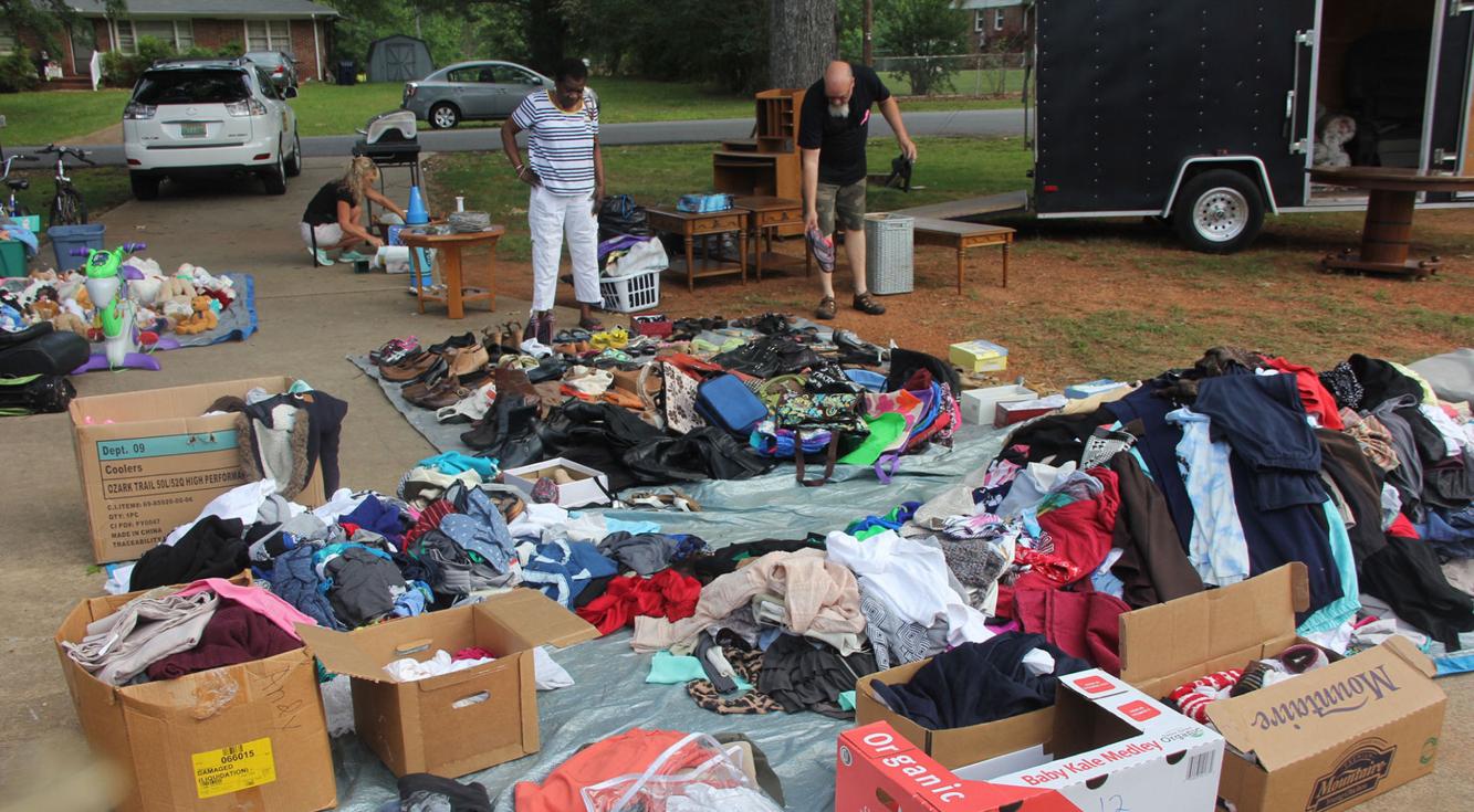 Oxford’s yardsale law aims to curb retail abuses Oxford