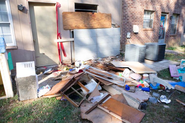 SUV crashes into Talladega Downs apartment following chase Saturday