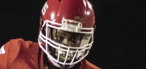 AnnistonStar.com - 3 TDs on offense, 2 picks on defense yield Player of the Week nod for Munford's Sylvester Smith image