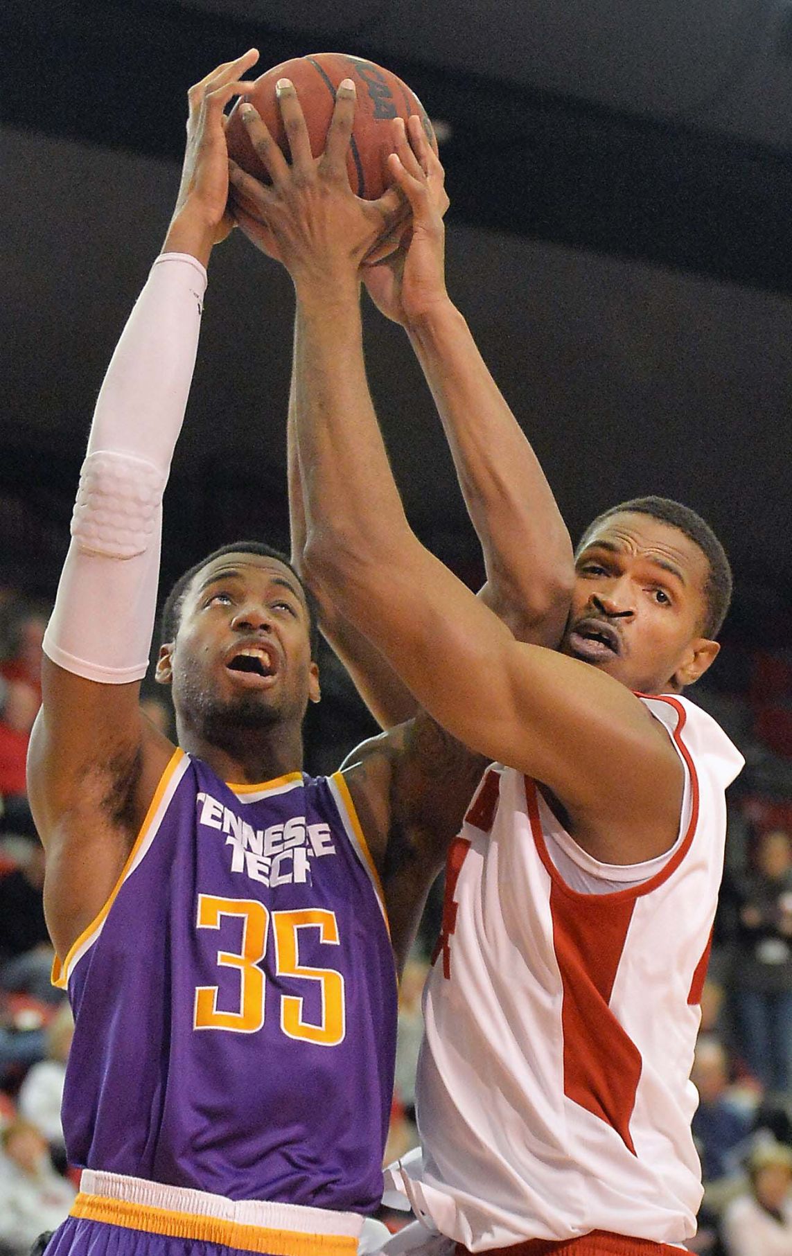 Tennessee Tech at JSU Men's Basketball | Slideshows | annistonstar.com