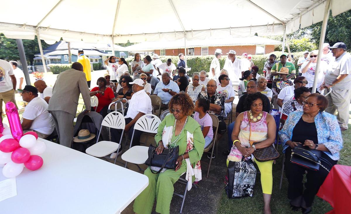 08119_Hobson City reunion_012 tp.jpg