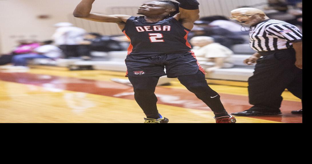 AnnistonStar.com - Boys prep basketball: Munford can't keep up with Jones, who put up 40 in a Talladega win image