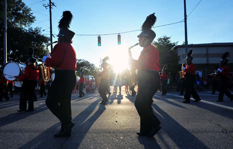 Cleburne County High School Parade And Bonfire Slideshows