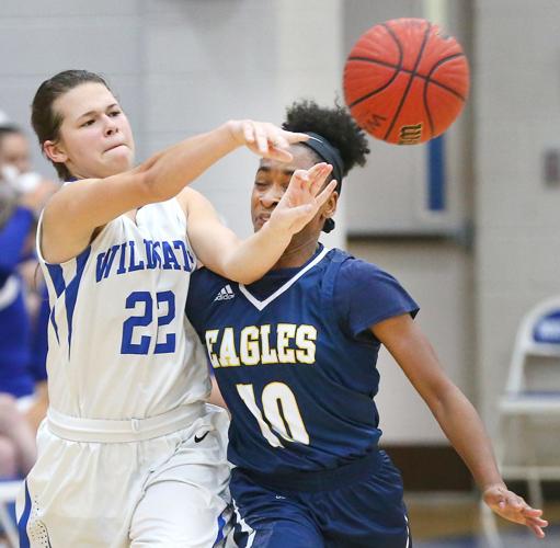 Jacksonville at White Plains Girls AHSAA Basketball Game Slideshows