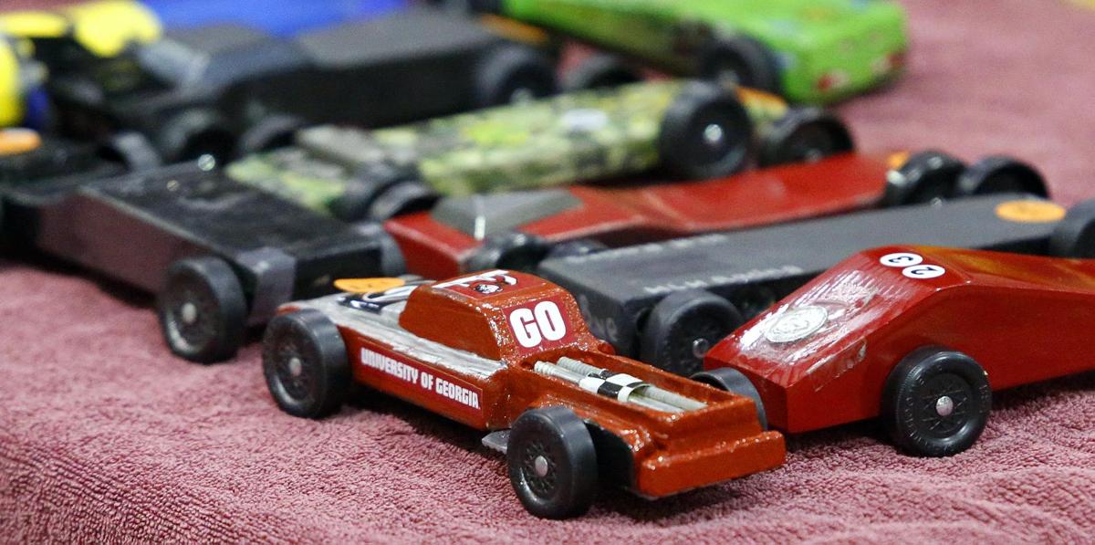 Boy Scout Pinewood Derby Slideshows