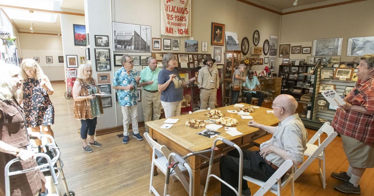Photo Gallery: Annual Jim Nabors birthday celebration