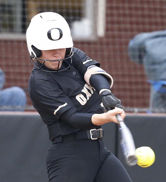 AnnistonStar.com - Prep softball: Derrick hits 12th homer as Oxford splits with Cleburne County image