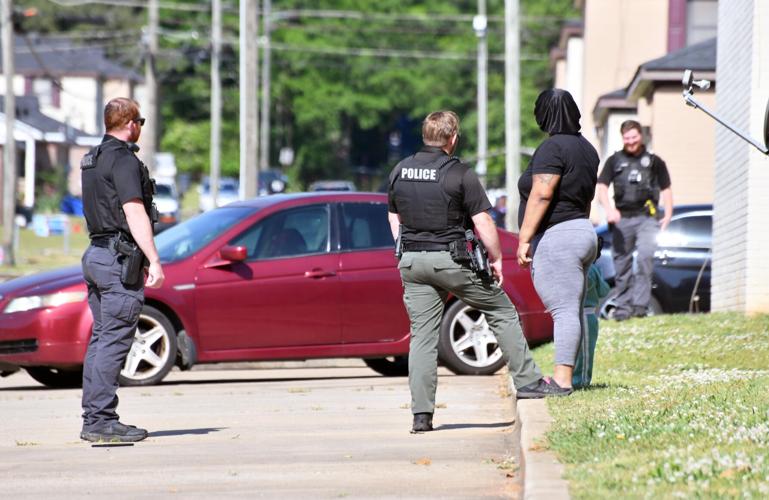 Anniston police identify suspect who fled traffic stop | Anniston ...