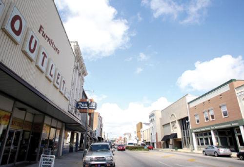 Mixed Emotions Super Saturday Debate Draws Varied Responses Anniston Annistonstar Com