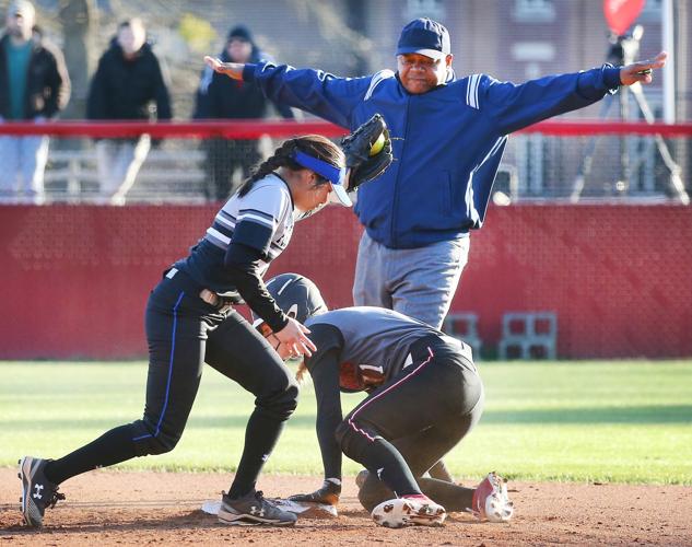 Fort Wayne at JSU Softball Game Slideshows