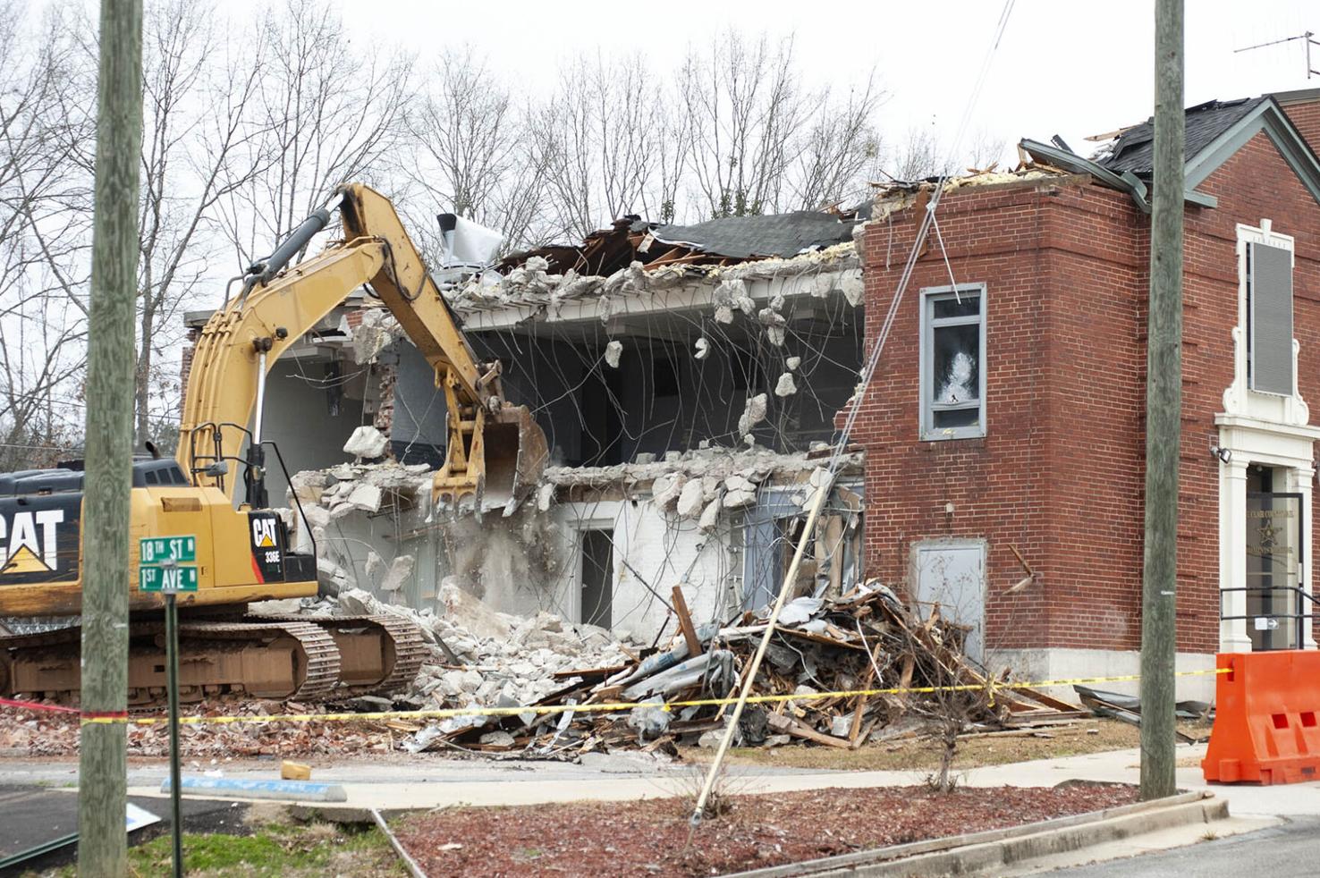 (PHOTOS + VIDEO) St. Clair County Jail Demolition Free
