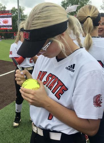 Softball Inks Six in Class of 2023 - University of Louisville