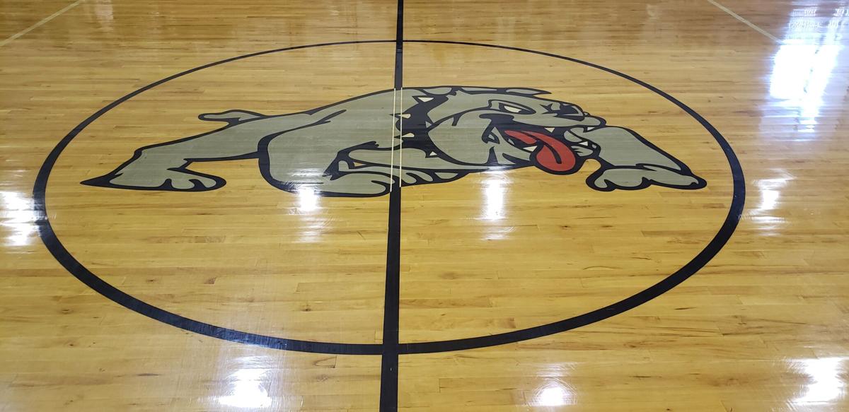 AnnistonStar.com - Northeast Regional: Hall steps up, helps Anniston boys advance image